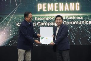 Dorong Transformasi Digital secara Inklusif, Qwords Diganjar Penghargaan oleh SBM ITB